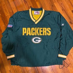 Packers warm up